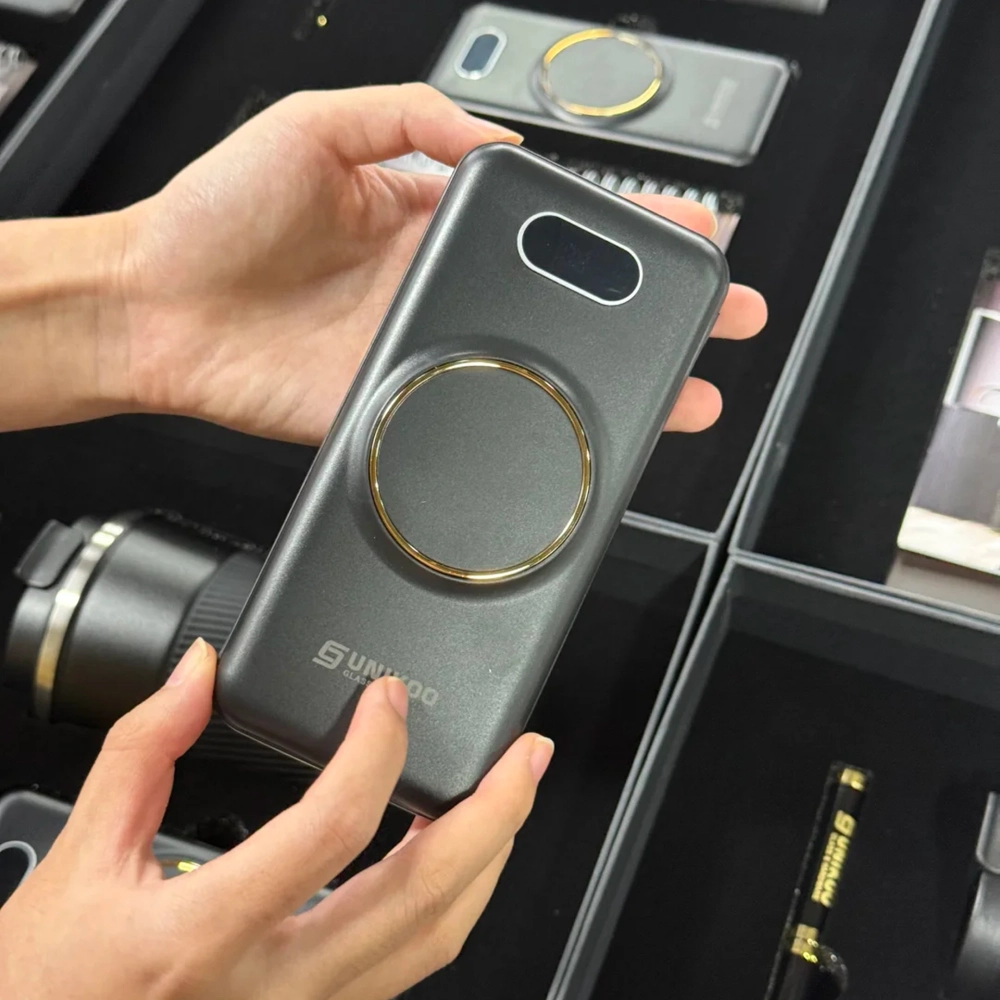 UNIKOO Glass & Hardware thumbnail 5